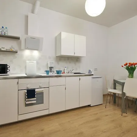 Enamel Apartament *